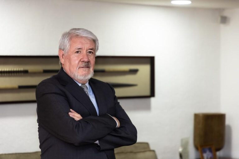 Excelencia e Innovación 8