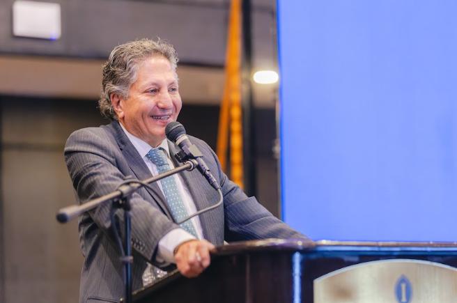 Carlos Reynoso 3