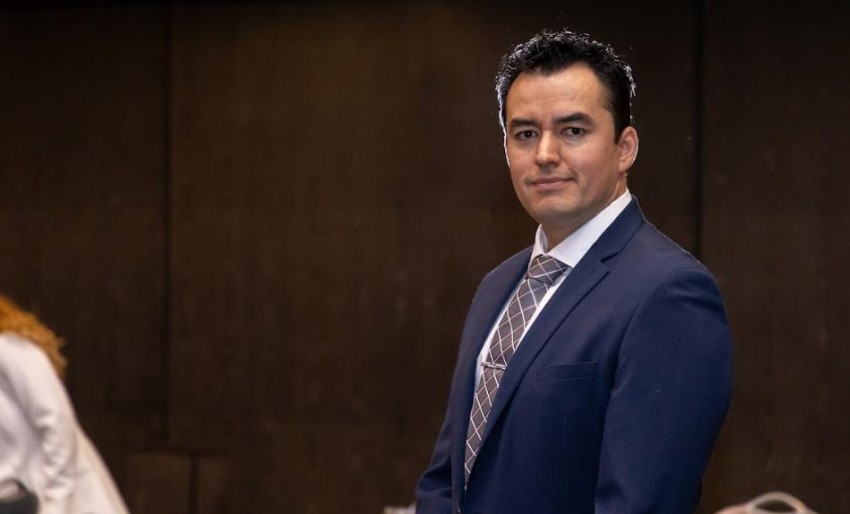 LUIS GUERRERO