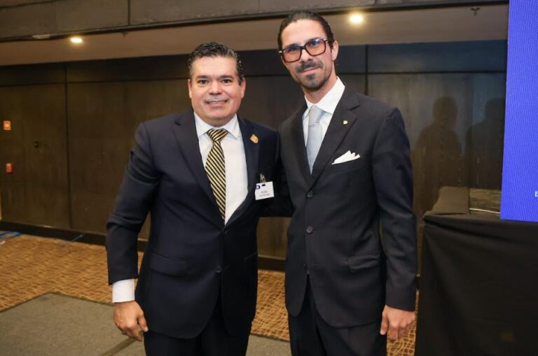 Alianzas Estratégicas Y Respaldo Familiar - 04