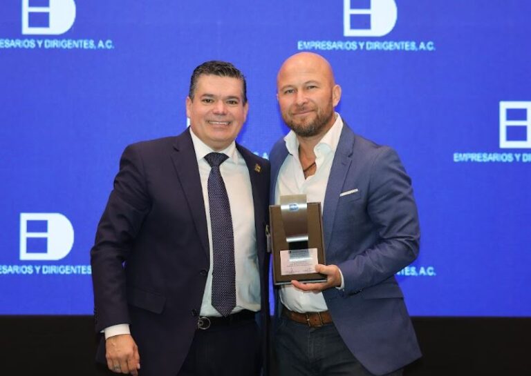 Juan Pablo Godínez Licea y Pedro Mario Soto Reynoso