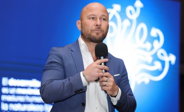 Juan Pablo Godínez Licea Conferencia