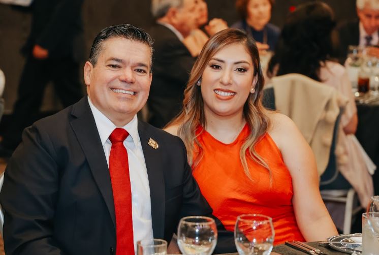 «El mayor respaldo de un líder empresarial está en su familia»: Karla Vanessa Rubio