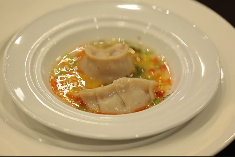 Entrada del segundo menú: dumplings de camarón